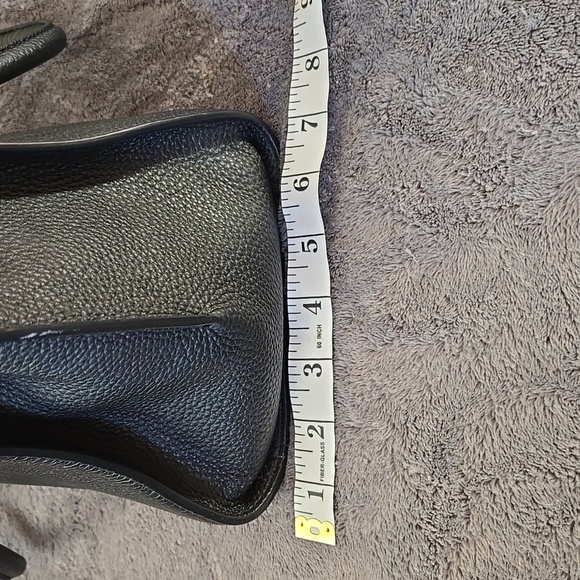 Michael Kors Hamilton Bag - Picture 11 of 11